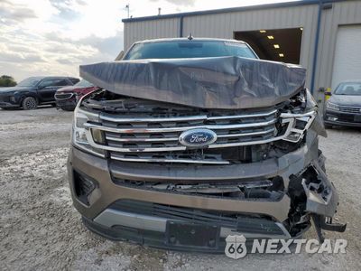Piąte zdjęcie samochodu w środku: 2019 FORD EXPEDITION XLT VIN:1FMJU1HT8KEA27123 - miniatura