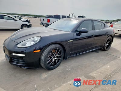 2016 PORSCHE PANAMERA 2 WP0AA2A75GL001291 - główne zdjęcie licytacji z USA - miniatura