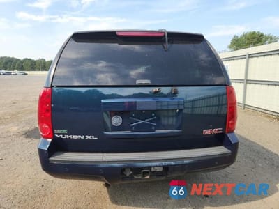 Zdjęcie 6 z 13 samochodu: 2007 GMC YUKON XL C VIN:1GKFC16087R334270 - miniatura