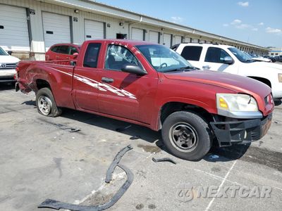 Czwarte zdjęcie samochodu z boku: 2008 MITSUBISHI RAIDER LS VIN:1Z7HC22K48S572116 - miniatura