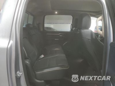 Zdjęcie 10 z 13 samochodu: 2019 RAM 1500 LARAMIE VIN:1C6SRFJT8KN812802 - miniatura