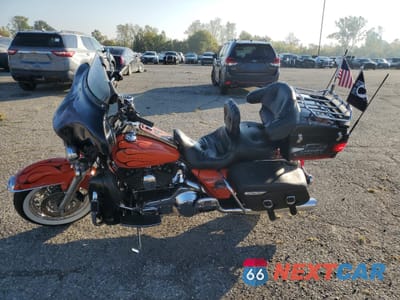 Trzecie zdjęcie samochodu z tyłu: 2000 HARLEY-DAVIDSON FLHRCI VIN:1HD1FRW11YY600402 - miniatura