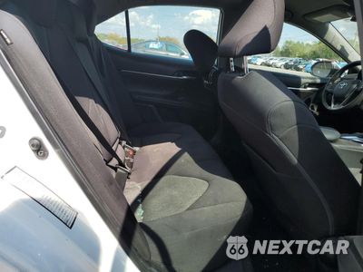 Zdjęcie 10 z 15 samochodu: 2021 TOYOTA CAMRY LE VIN:4T1C11AK4MU555351 - miniatura