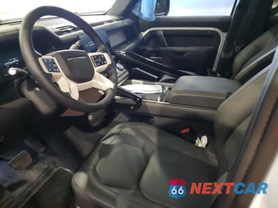 Zdjęcie 7 z 14 samochodu: 2025 LAND ROVER DEFENDER 130 X-DYNAMIC SE VIN:SALE2FEU5S2376322 - miniatura