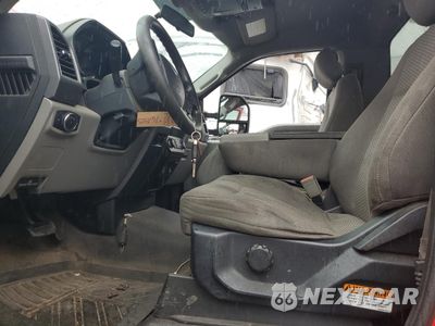 Zdjęcie 7 z 12 samochodu: 2019 FORD F550 SUPER DUTY VIN:1FDUF5GTXKEC17683 - miniatura