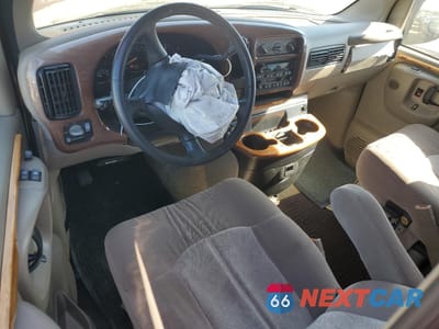 Zdjęcie 8 z 14 samochodu: 2002 GMC SAVANA RV G1500 VIN:1GDFG15R921149437 - miniatura