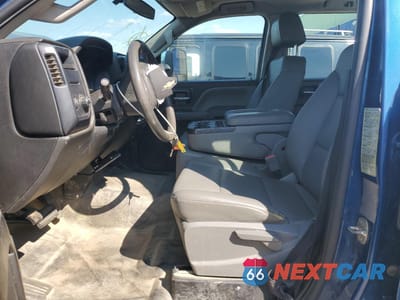 Zdjęcie 7 z 12 samochodu: 2018 CHEVROLET SILVERADO C3500 VIN:1GB4CYCY9JF131701 - miniatura