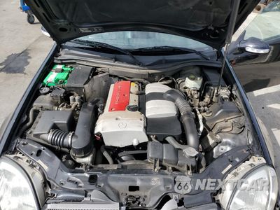 Zdjęcie 11 z 14 samochodu: 2002 MERCEDES-BENZ SLK 230 KOMPRESSOR VIN:WDBKK49F82F266754 - miniatura