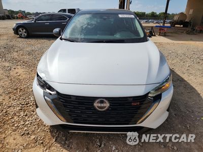Piąte zdjęcie samochodu w środku: 2024 NISSAN SENTRA SR VIN:3N1AB8DV9RY230922 - miniatura