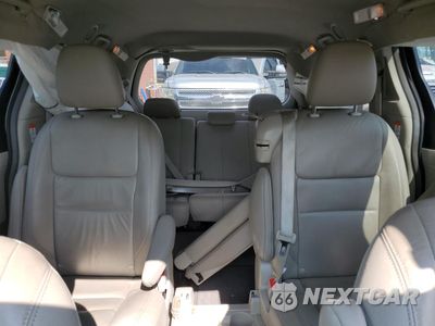 Zdjęcie 10 z 15 samochodu: 2016 TOYOTA SIENNA XLE VIN:5TDYK3DC5GS761620 - miniatura