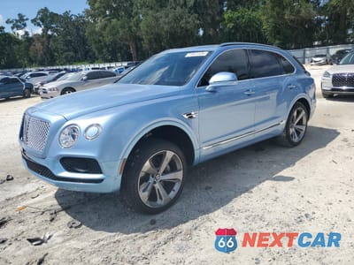 2017 BENTLEY BENTAYGA SJAAC2ZV2HC014788 - główne zdjęcie licytacji z USA - miniatura
