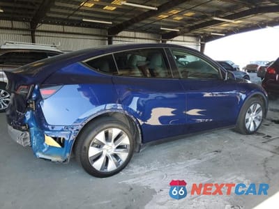 Trzecie zdjęcie samochodu z tyłu: 2023 TESLA MODEL Y VIN:7SAYGDEEXPA177676 - miniatura