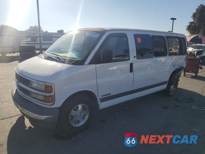 1998 CHEVROLET EXPRESS G1500 1GNFG15R6W1060684 - główne zdjęcie licytacji z USA - miniatura