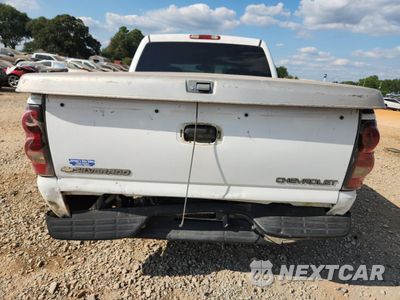 Zdjęcie 6 z 12 samochodu: 2005 CHEVROLET SILVERADO C1500 VIN:2GCEC13TX51380548 - miniatura