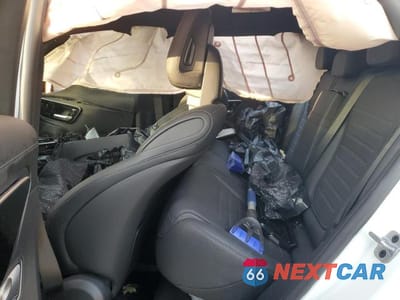 Zdjęcie 11 z 14 samochodu: 2023 MERCEDES-BENZ GLC 300 4MATIC VIN:W1NKM4HB0PU029259 - miniatura