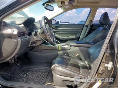 Zdjęcie 7 z 13 samochodu: 2019 NISSAN ALTIMA SL VIN:1N4BL4EV3KC203967 - miniatura