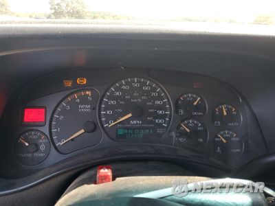 Zdjęcie 9 z 14 samochodu: 2001 CHEVROLET SILVERADO K2500 HEAVY DUTY VIN:1GCHK24101E299294 - miniatura