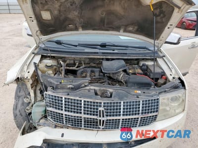 Zdjęcie 12 z 15 samochodu: 2008 LINCOLN MKX VIN:2LMDU88CX8BJ05271 - miniatura