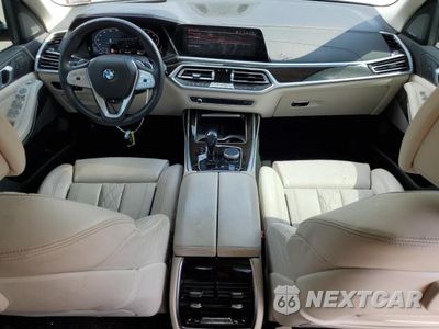 Zdjęcie 8 z 13 samochodu: 2020 BMW X7 XDRIVE40I VIN:5UXCW2C08L9C82182 - miniatura