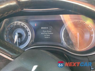 Zdjęcie 9 z 14 samochodu: 2018 CHRYSLER 300 LIMITED VIN:2C3CCAEG5JH159534 - miniatura