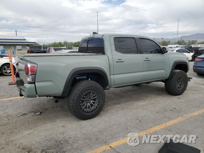 Trzecie zdjęcie samochodu z tyłu: 2023 TOYOTA TACOMA DOUBLE CAB VIN:3TYCZ5ANXPT107370 - miniatura