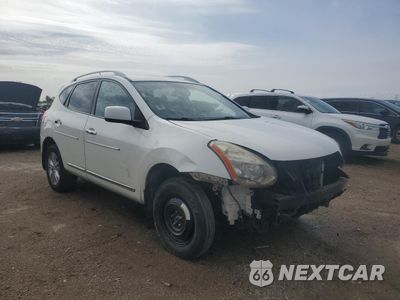 Czwarte zdjęcie samochodu z boku: 2013 NISSAN ROGUE S VIN:JN8AS5MV3DW621760 - miniatura
