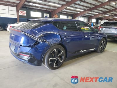 Trzecie zdjęcie samochodu z tyłu: 2023 KIA EV6 GT LINE VIN:KNDC4DLC8P5121144 - miniatura