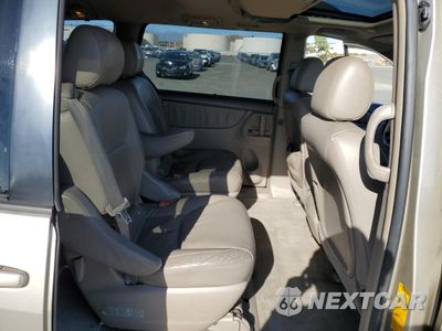 Zdjęcie 11 z 15 samochodu: 2005 TOYOTA SIENNA XLE VIN:5TDBA22C05S030080 - miniatura
