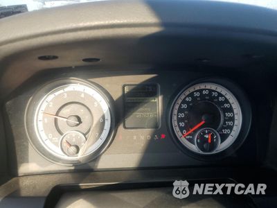 Zdjęcie 9 z 12 samochodu: 2013 RAM 1500 SLT VIN:3C6JR6EP8DG531653 - miniatura