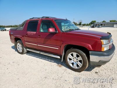 Czwarte zdjęcie samochodu z boku: 2005 CHEVROLET AVALANCHE K1500 VIN:3GNEK12T75G171769 - miniatura