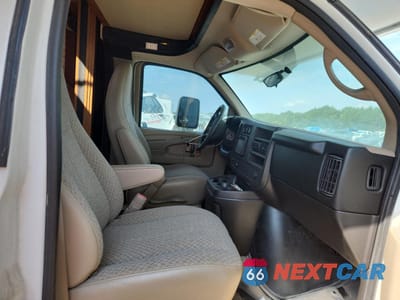 Piąte zdjęcie samochodu w środku: 2013 CHEVROLET EXPRESS G4 - RVS CAMPER VIN:1GB6G5CG9D1120718 - miniatura