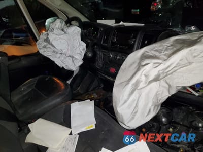 Zdjęcie 8 z 12 samochodu: 2018 RAM PROMASTER 2500 2500 HIGH VIN:3C6TRVCG1JE120138 - miniatura