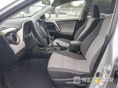 Zdjęcie 7 z 15 samochodu: 2015 TOYOTA RAV4 LE VIN:JTMBFREV5FJ027021 - miniatura