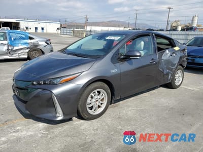 2017 TOYOTA PRIUS PRIME JTDKARFP9H3003844 - główne zdjęcie licytacji z USA - miniatura
