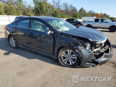 Czwarte zdjęcie samochodu z boku: 2014 HYUNDAI SONATA GLS VIN:5NPEB4AC3EH944577 - miniatura