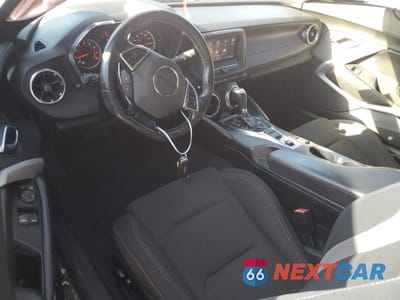 Zdjęcie 8 z 15 samochodu: 2020 CHEVROLET CAMARO LS VIN:1G1FB1RX1L0114144 - miniatura