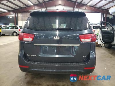 Zdjęcie 6 z 13 samochodu: 2016 KIA SEDONA LX VIN:KNDMB5C13G6144369 - miniatura
