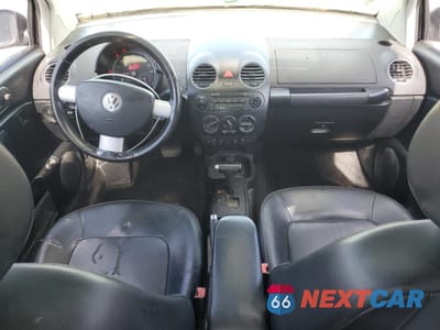 Zdjęcie 8 z 13 samochodu: 2009 VOLKSWAGEN NEW BEETLE S VIN:3VWRW31C79M518064 - miniatura