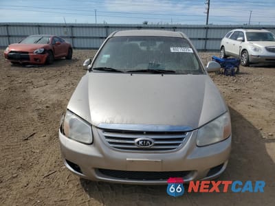 Piąte zdjęcie samochodu w środku: 2007 KIA SPECTRA EX VIN:KNAFE121X75466844 - miniatura