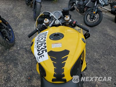 Zdjęcie 6 z 10 samochodu: 2008 YAMAHA YZFR6 VIN:JYARJ16E48A003496 - miniatura
