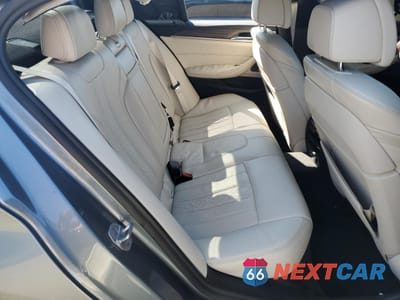 Zdjęcie 10 z 14 samochodu: 2018 BMW M550XI VIN:WBAJB9C53JB049870 - miniatura