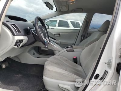 Zdjęcie 7 z 14 samochodu: 2012 TOYOTA PRIUS VIN:JTDKN3DU6C5409541 - miniatura