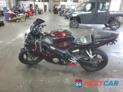 Trzecie zdjęcie samochodu z tyłu: 2002 HONDA CBR600 F4 VIN:JH2PC35042M303288 - miniatura