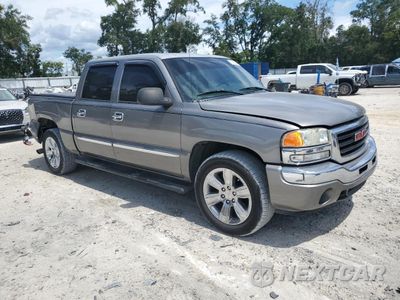 Czwarte zdjęcie samochodu z boku: 2006 GMC NEW SIERRA C1500 VIN:2GTEC13V261304096 - miniatura