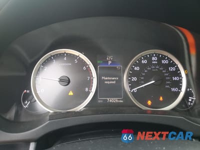 Zdjęcie 9 z 12 samochodu: 2016 LEXUS IS 200T VIN:JTHBA1D22G5005297 - miniatura