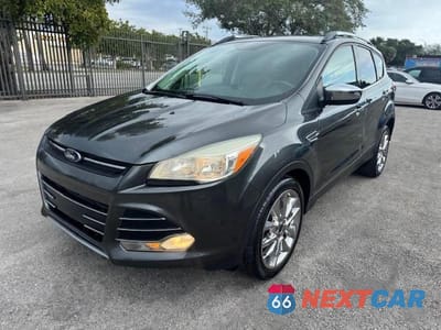 2016 FORD ESCAPE SE 1FMCU0GX4GUC35892 - główne zdjęcie licytacji z USA - miniatura