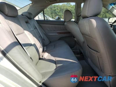 Zdjęcie 10 z 14 samochodu: 2004 TOYOTA CAMRY LE VIN:4T1BF32K84U569518 - miniatura