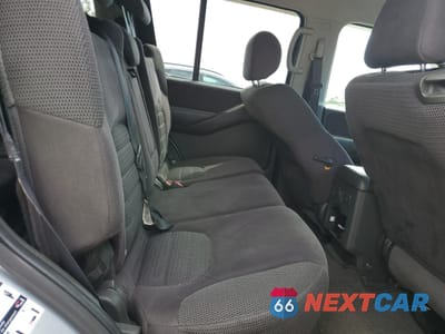 Zdjęcie 11 z 13 samochodu: 2001 NISSAN PATHFINDER LE VIN:5N1AR18W17C635919 - miniatura