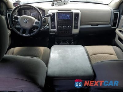 Zdjęcie 8 z 12 samochodu: 2010 DODGE RAM 3500 SLT CREW CA VIN:3D73Y4CL2AG137429 - miniatura