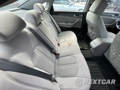 Zdjęcie 6 z 11 samochodu: 2016 HYUNDAI SONATA SE VIN:5NPE24AF7GH340978 - miniatura